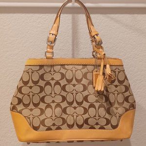 COACH Jacquard Canvas & Leather B05W-6830 Bag Canvas and Leather Shoulder Tote.